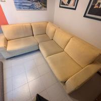 Divano angolare giallo senape misure 187 * 238 cir