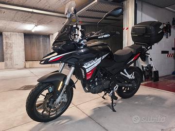 Benelli TRK 251