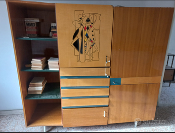 Armadio e letto per Camera singola