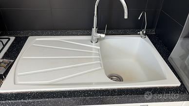 lavello usato con miscelatore nuovo