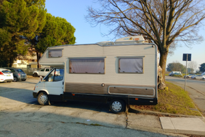 Camper Ford Meridien 4 stelle