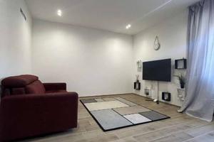 Appartamento di 80 m² con 3 locali e posto auto a 