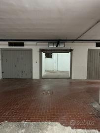 GARAGE/BOX AUTO