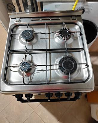 Cucina a Gas Indesit