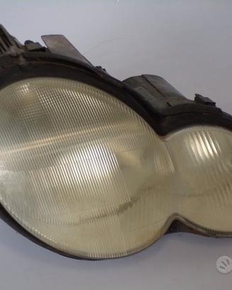 Faro Anteriore Sinistro Mercedes c220 w203 2003