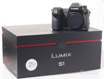 FOTOCAMERA DIGITALE MIRRORLESS FF PANASONIC S1.