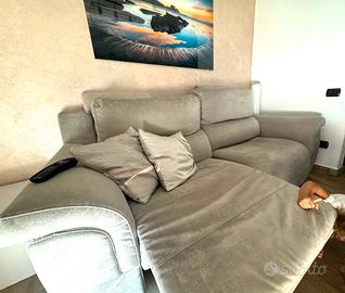 Divano Poltrone e Sofà 4 posti. Recliner elttrico