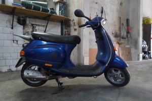 Piaggio Vespa ET2 50