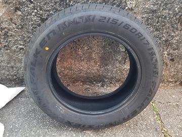 Gomma Falken usata estiva 215/60/R17