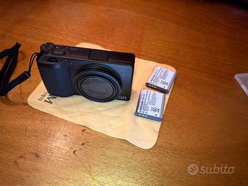 Ricoh GR III/3