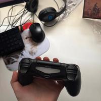 Playstation 4 slim e controller