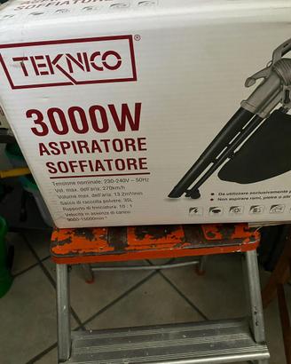 Aspiratore - soffiatore 3000W con sacca 35 litri