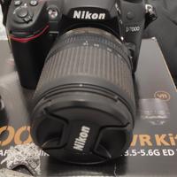 Nikon D7000 Fotocamera AF-S DX Nikkor 18-105mm +Za