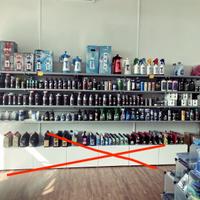 Pannello dogato per arredo negozio con accessori