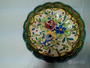 Piatto ceramica Sicilia dipinto a mano con rialzi
