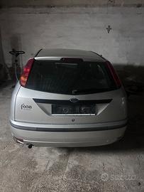 Ford Focus 1a Serie (1.6 benzina) - Ricambi