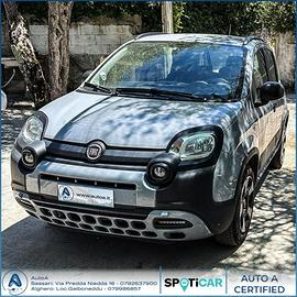 FIAT Panda 1.0 FireFly S&S Hybrid City Cross