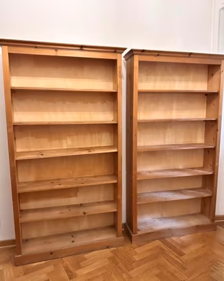 Librerie e tanti mobbili eleganti