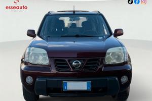 Nissan X-Trail 2.2 TD Di Elegance