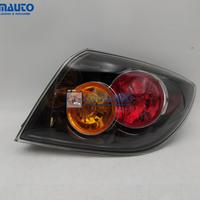 Fanale post dx MAZDA 3 '03