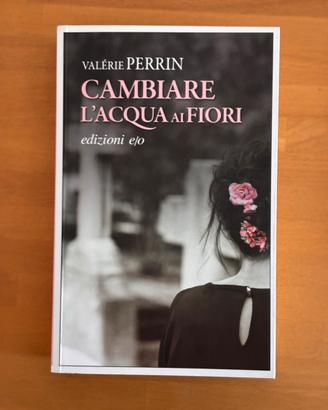 Libro: cambiare l’acqua ai fiori