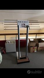 Espositore in metallo