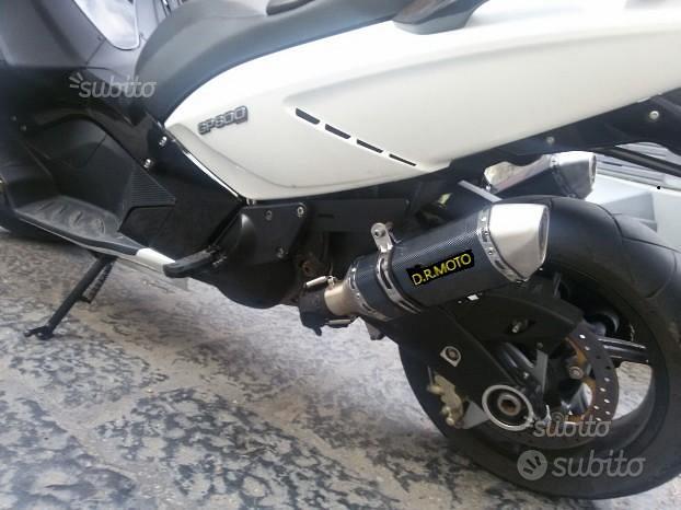 Subito - D.R. MOTO - 020. SCARICO universale moto scooter acciaio silv -  Accessori Moto In vendita a Napoli