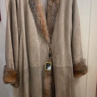 Scamosciato cob collo in pelliccia