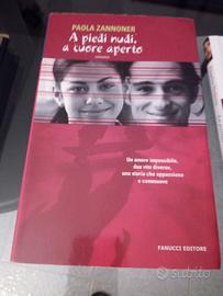 Libro a piedi nudi a cuore aperto 