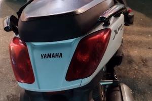 Yamaha X-Max 250 - 2009