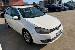 Volkswagen Golf 1.6 TDI DPF 5p. Highline