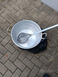 Pentolone per salsa
