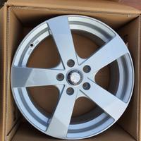 Cerchi Nuovi 17 Mercedes classe A B C E Cla Gla