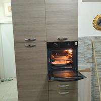 : Mobile Cucina: Credenza + Colonna con Forno Elet