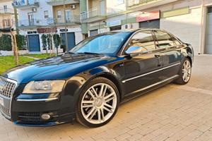 Audi A8 S8 5.2 V10 quattro tiptronic Lamborghin AS