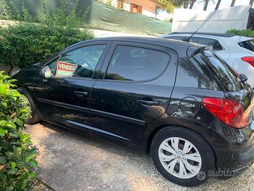 Peugeot 207 - 1.6HDI 90 CV - 2008