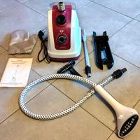 Stiratrice verticale a vapore