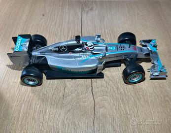 Auto F1 radiocomandata Mercedes AMG Petronas