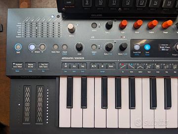 Arturia Minifreak algorithmic synthesizer