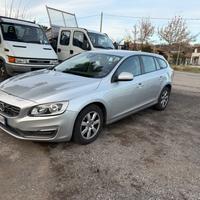 Volvo V60 D2 1.6 Momentum