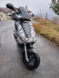 Gilera Runmer 200