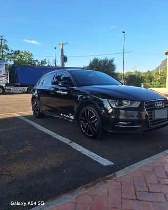  Audi A3 Sportback  1600/105 cavalli