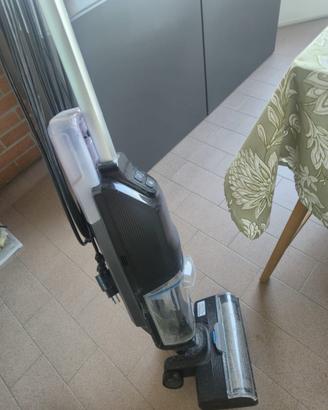 Lava e aspira pavimenti