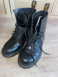 Dr. Martens Original