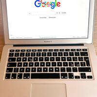 Macbook air 2017 8gb ram 128ssd