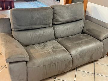 Divano 2 posti con movimento relax