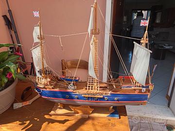 nave brigantino
