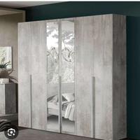 Armadio 6 ante con luci led  stato buono