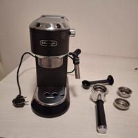 Macchina caffè De Longhi Dedica EC685 nera