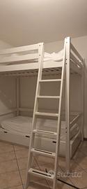 Letto a soppalco bianco